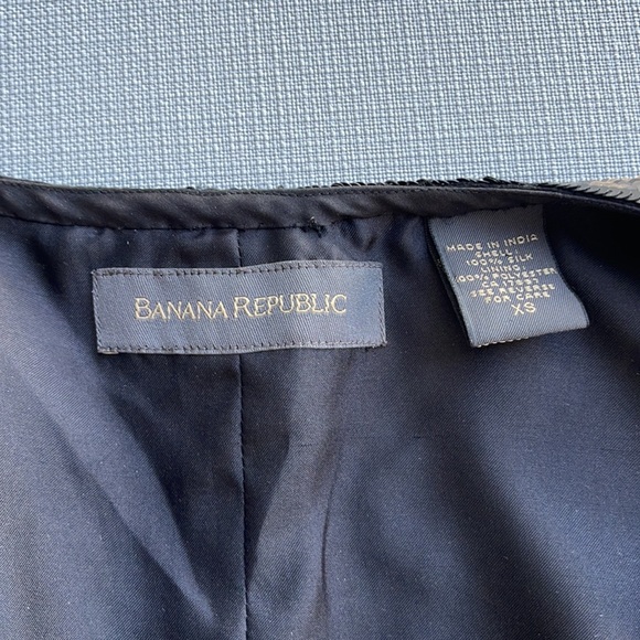 Vintage Grey Sequin Vest - Picture 4 of 4